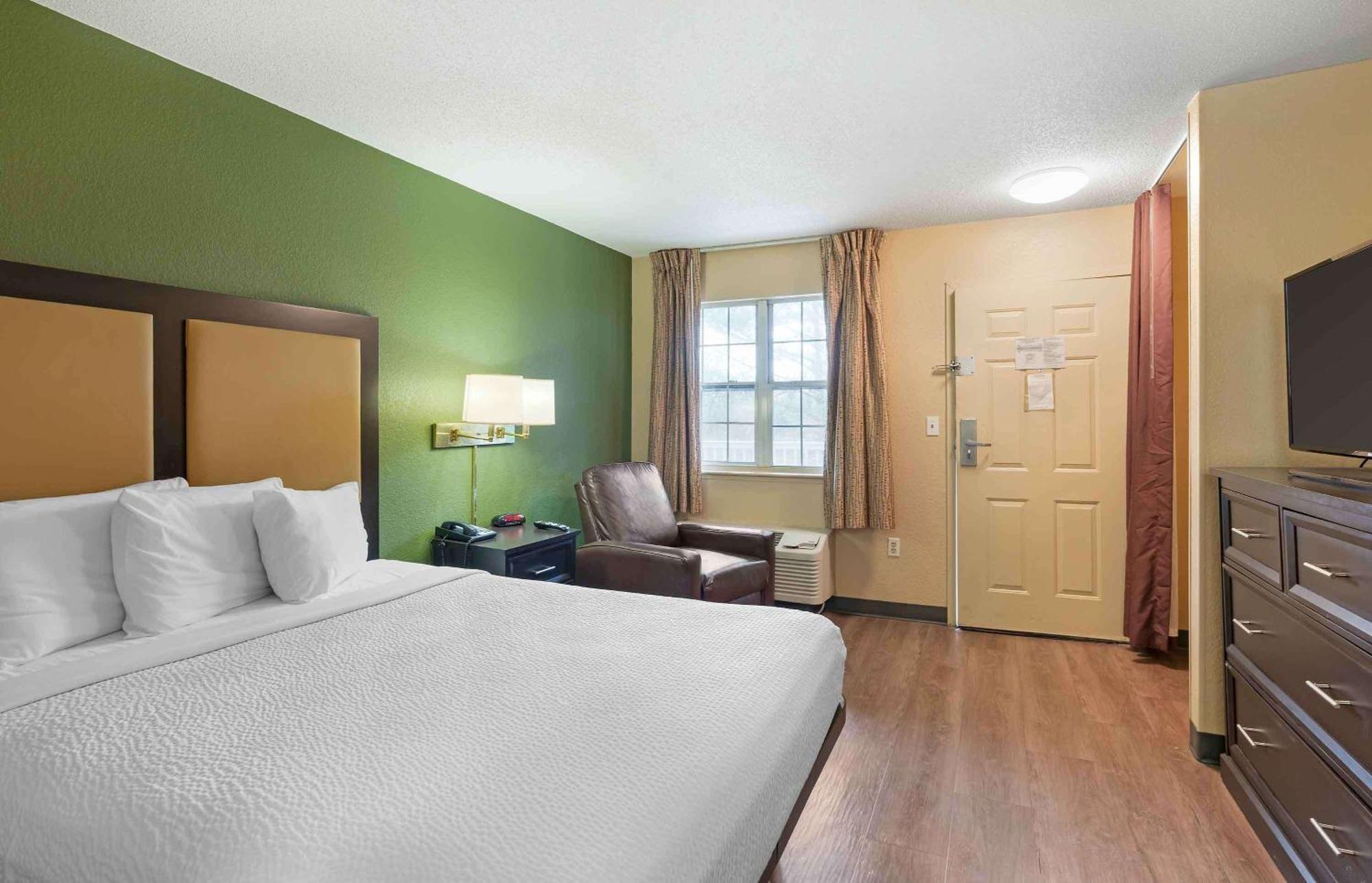 Extended Stay America Select Suites - Newport News - Oyster Point Exterior foto